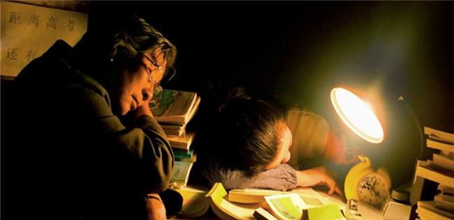 如何做一名合格的高中生家长？