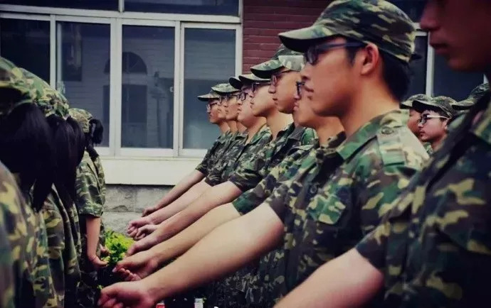 军训1.jpeg 军训1.jpeg