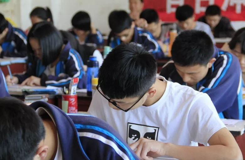 高考改革亟须回应“公平焦虑”