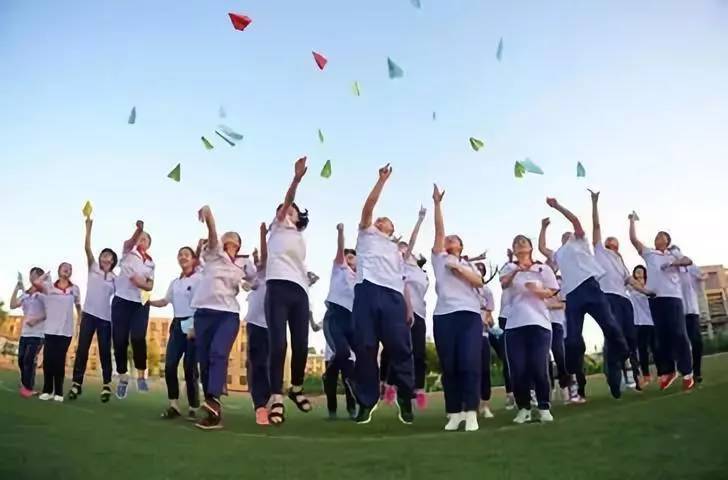 衡中学霸: 从年级500多名到全校第一, 我这样逆袭考进北大！