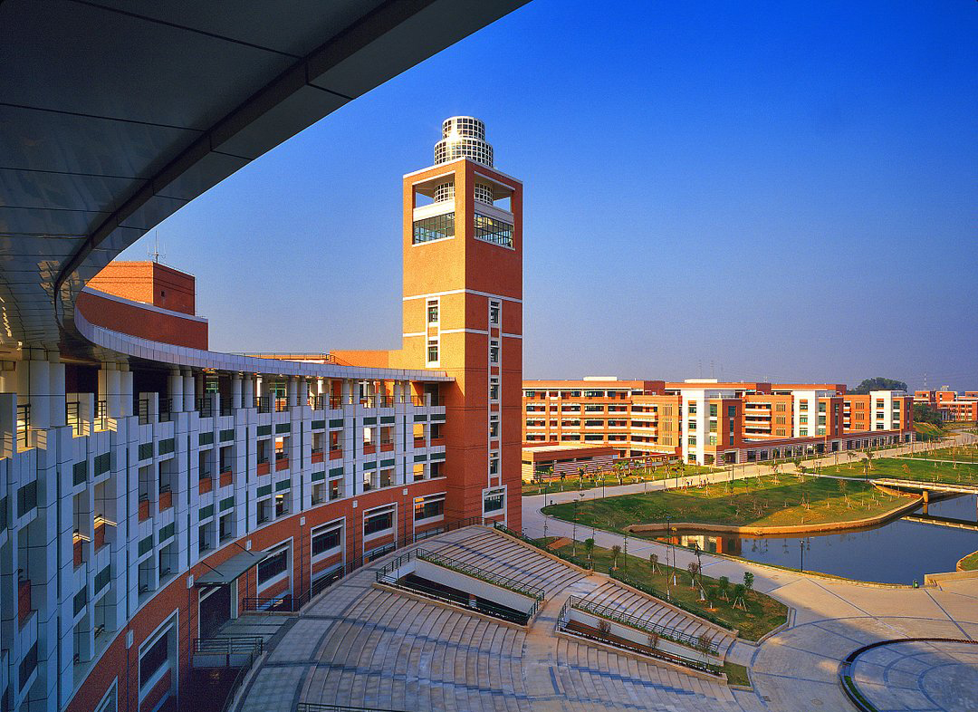 大学排行榜被怼：排行榜太多，大学都不够用了！