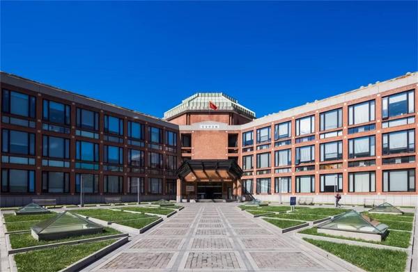 高中语文统编新教材怎么学？温儒敏总主编权威解读来了！ 