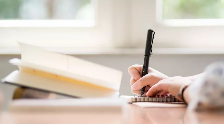 跟着叶圣陶学语文：把握4个关键点，学好语文并不难！