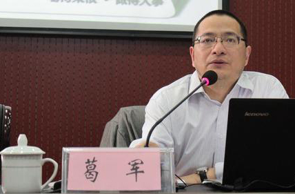 还记得“数学帝”葛军吗，曾让高考学霸闻风丧胆，今年会出山吗 ？