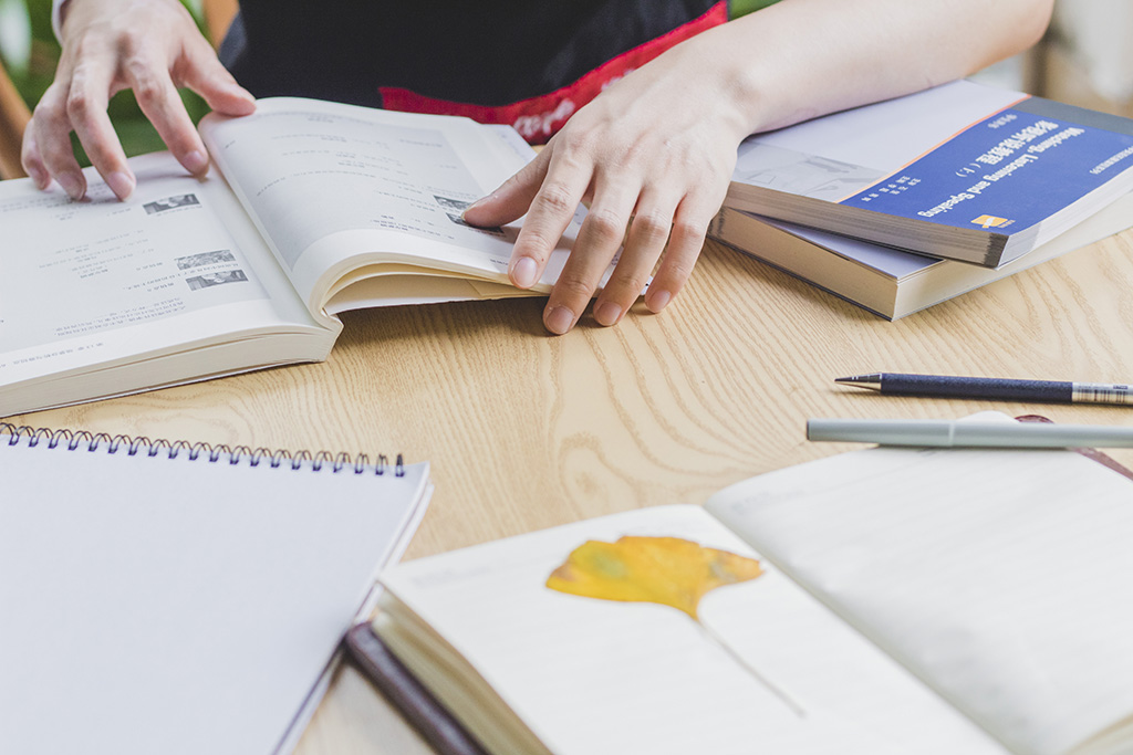 强基计划报名人次近190万 专家提醒学生甘坐“冷板凳” 